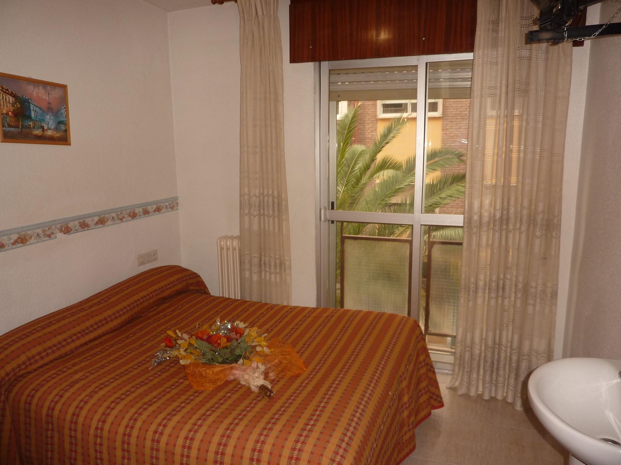 Ab Pension Granada Exterior photo