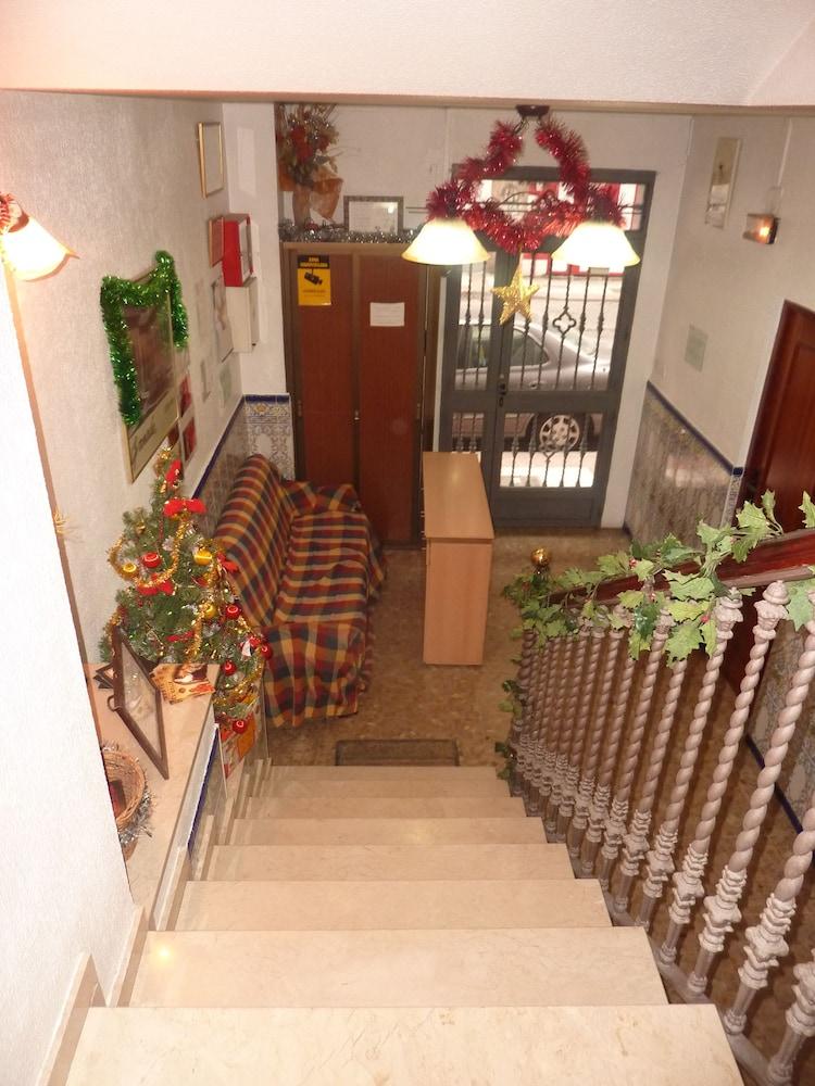 Ab Pension Granada Exterior photo