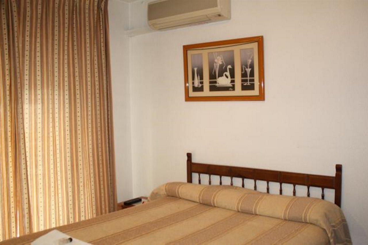 Ab Pension Granada Exterior photo