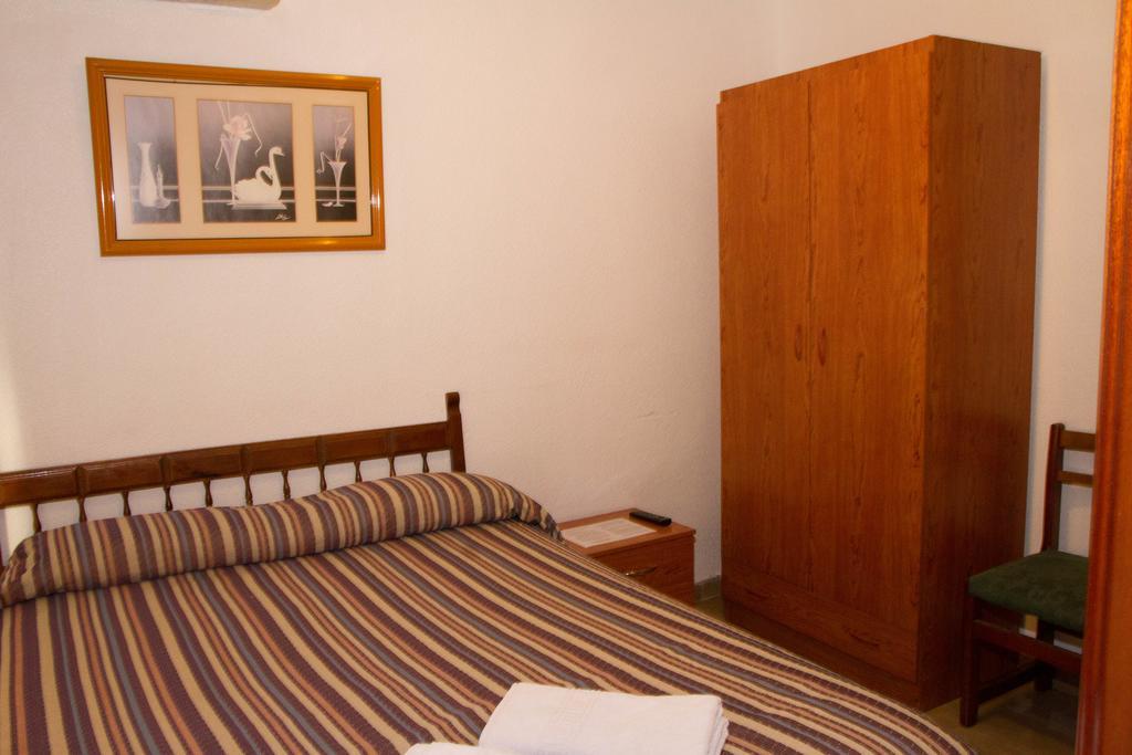 Ab Pension Granada Exterior photo